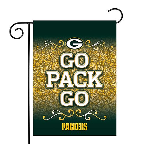 WinCraft Green Bay Packers Go Pack Go Yard Garden Banner Flag