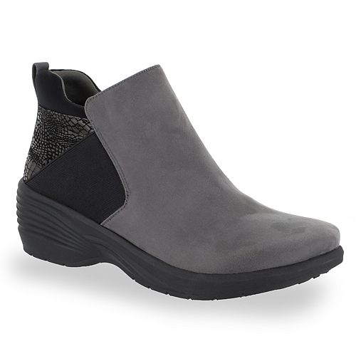 SoLite by Easy Street Utopia Women's Ankle Boots