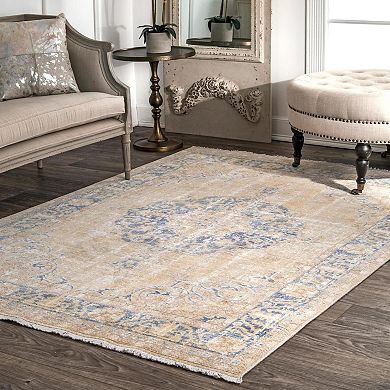 nuLOOM Valerie Distressed Fringe Rug - 4'3" x 6'6"