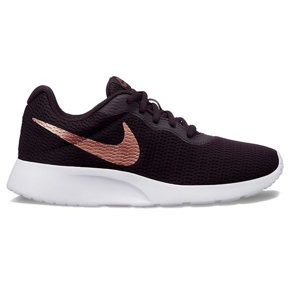 Nike tanjun hot sale womens kohls