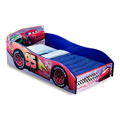 Disney / Pixar Cars Wood Toddler Bed by Delta Children