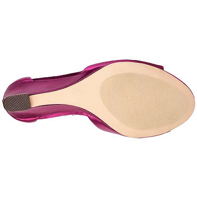 Journee Connor Women's Dress Wedges
