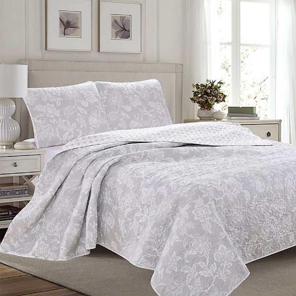 Madelinen® Emma Collection Quilt Set