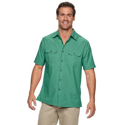 Men's Croft Barrow® Quick-Dry Classic-Fit Button-Down Shirt