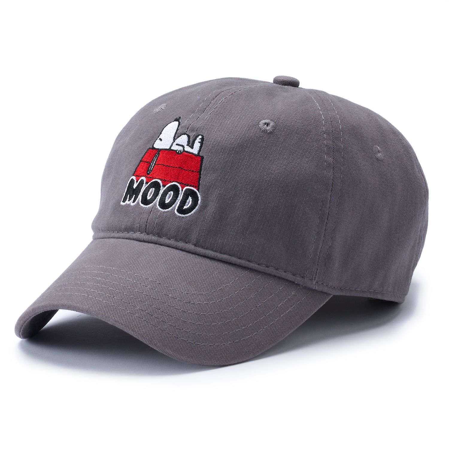 levis snoopy hat