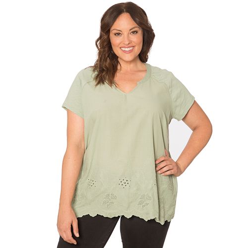 Plus Size Retrology Embroidery Top