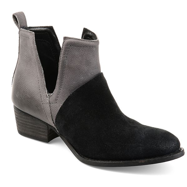 Journee Signature Dempsy Women's Leather Ankle Boots