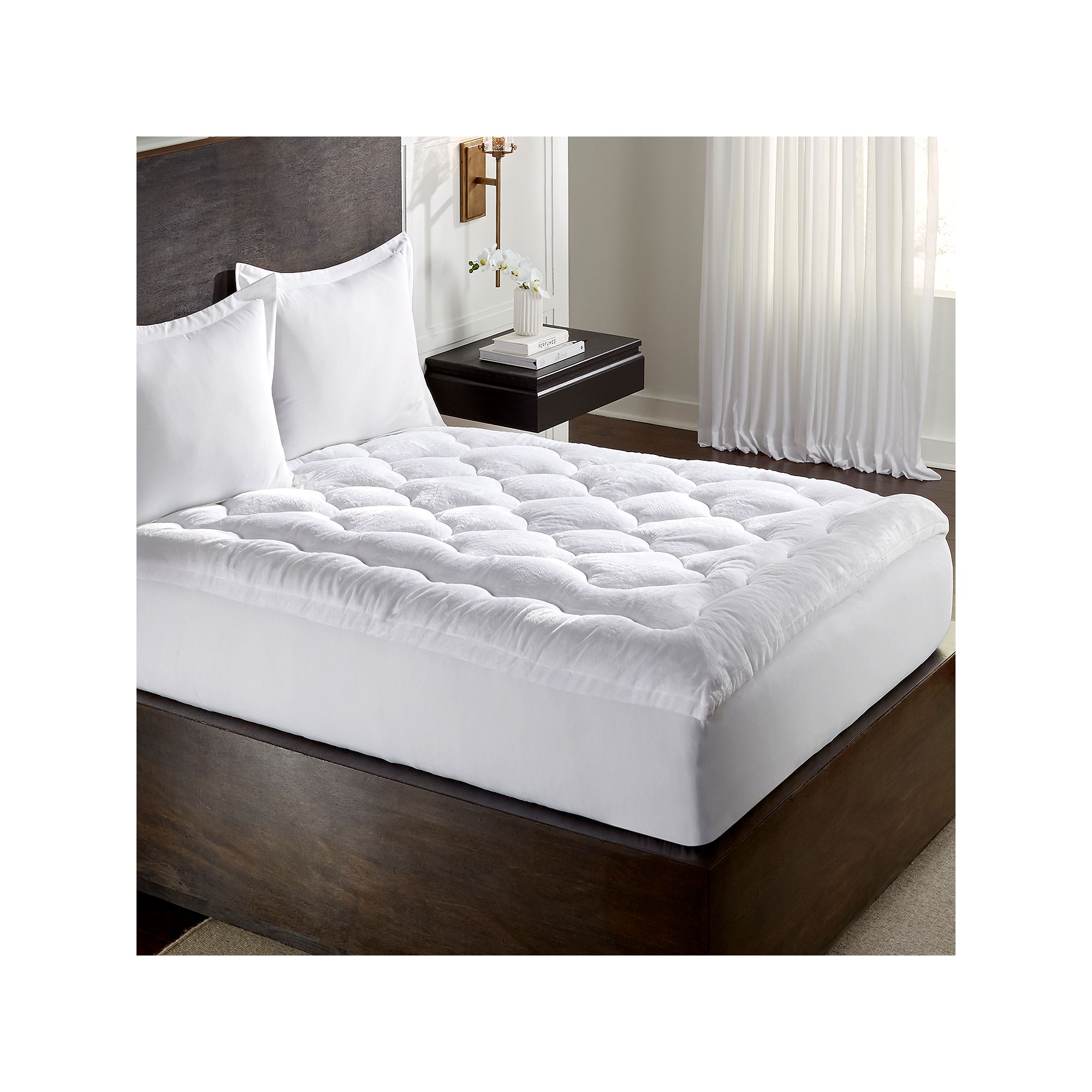 Hotel Laundry Mink Plush Bed Topper, White