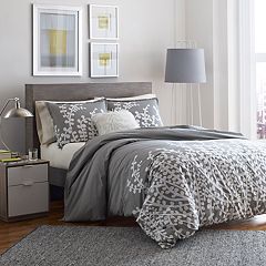 City Scene Zander Comforter Set - White - King