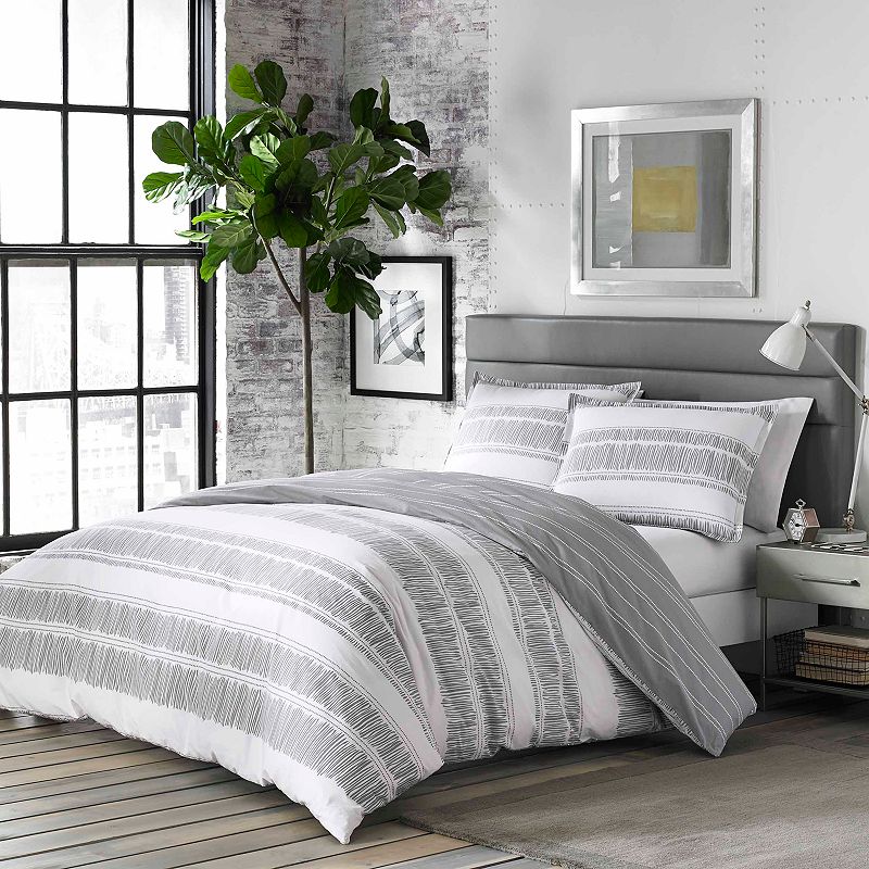 City Scene Ziggy Cotton White 3 Piece Duvet Cover Set-Full/Queen