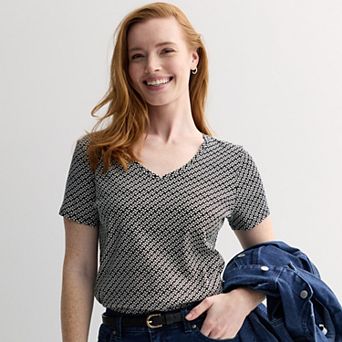 Women's Croft & Barrow® Essential V-Neck Tee