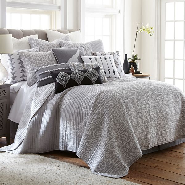 Levtex Home Carlisle Quilt Set with Shams