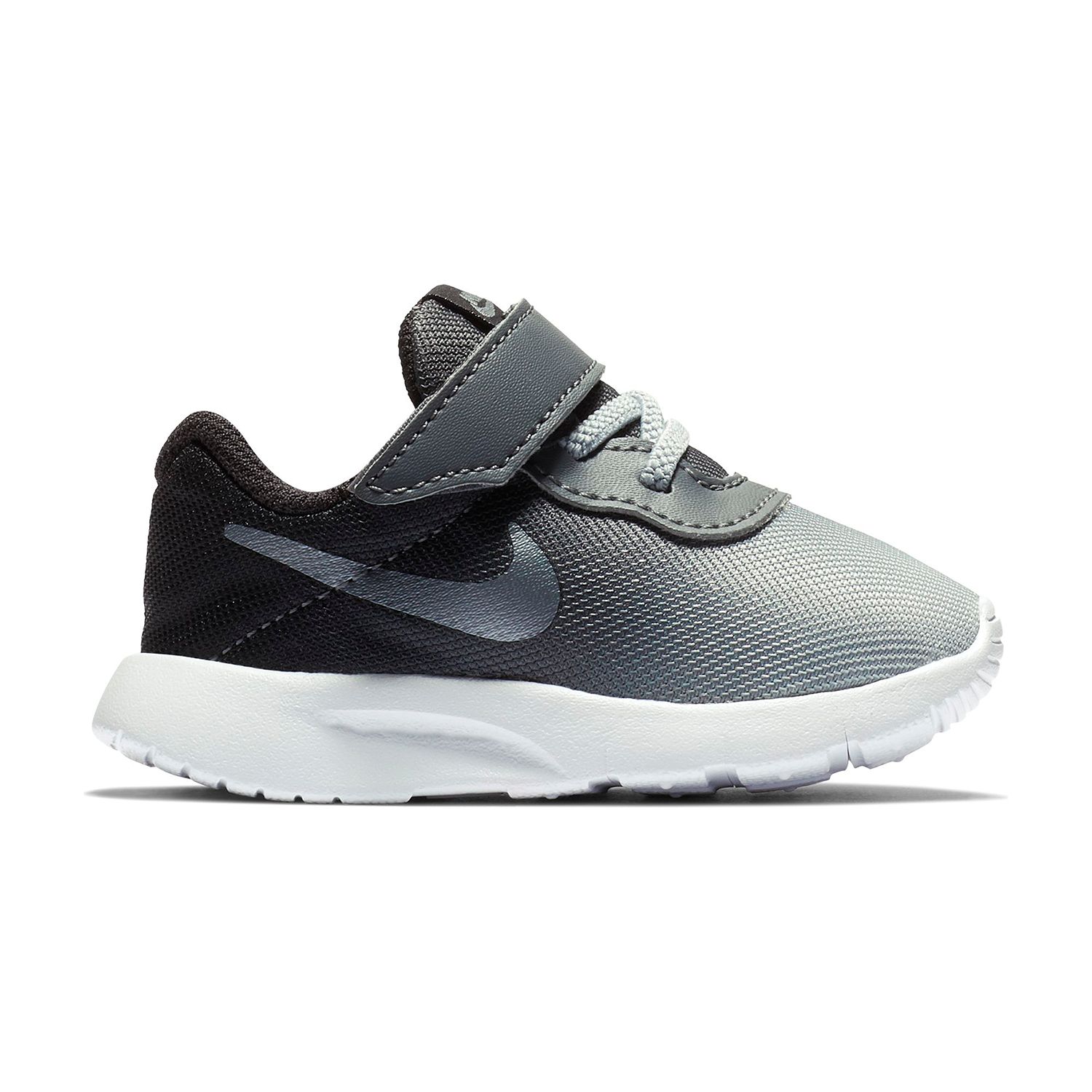 nike tanjun 6c