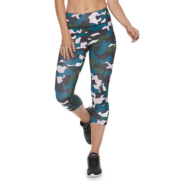 Fila loose fit capri clearance