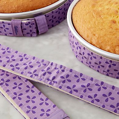 Wilton 8-piece Bake-Even Strips & Round Cake Pan Set