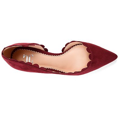 Journee Collection Taavi Women's Scalloped D'Orsay Pumps