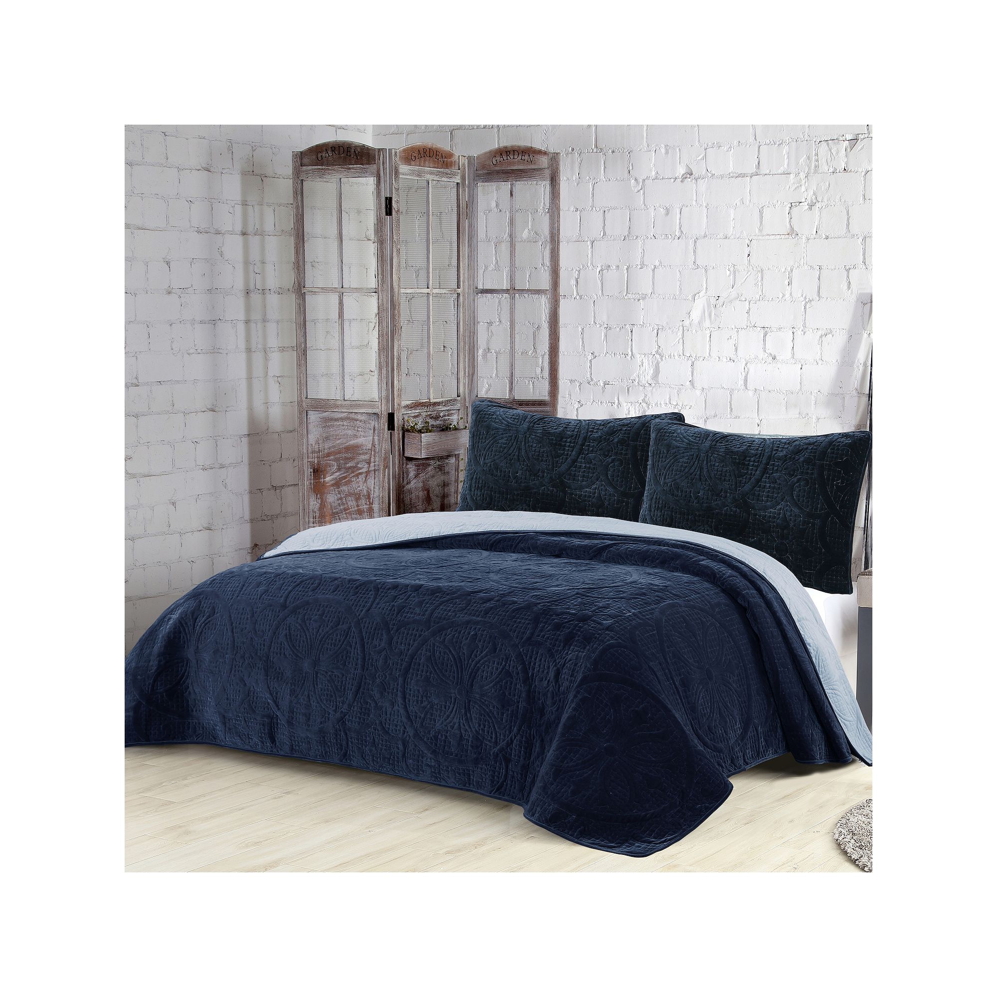 Estate Collection Joanna Velvet Quilt Set, Blue