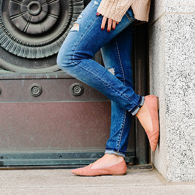 Journee Mindee Women's Flats
