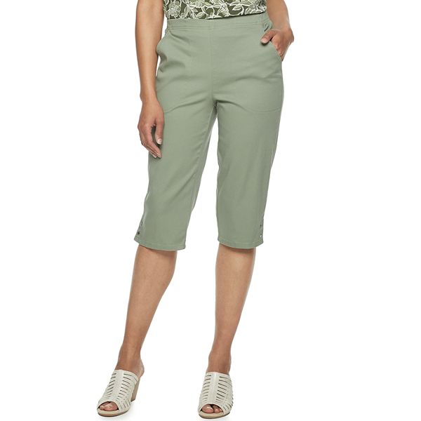 Petites Croft & Barrow® The Classic Pull-On Snap Hem Capri Pants