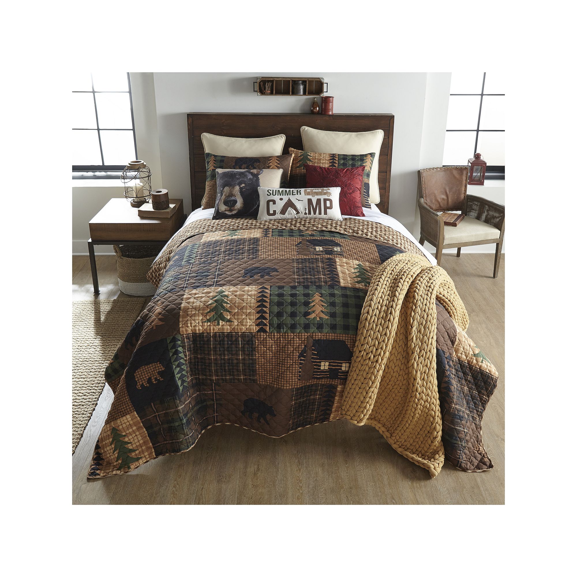 Donna Sharp Cabin Forest Quilt Set with Shams, Multi