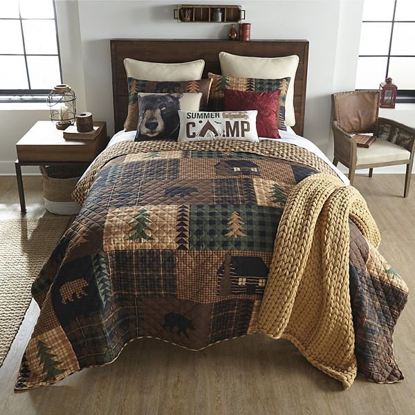 Donna Sharp Cabin Forest Quilt Set with Shams