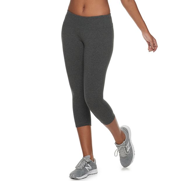 Petite Tek Gear® Performance Capri Leggings