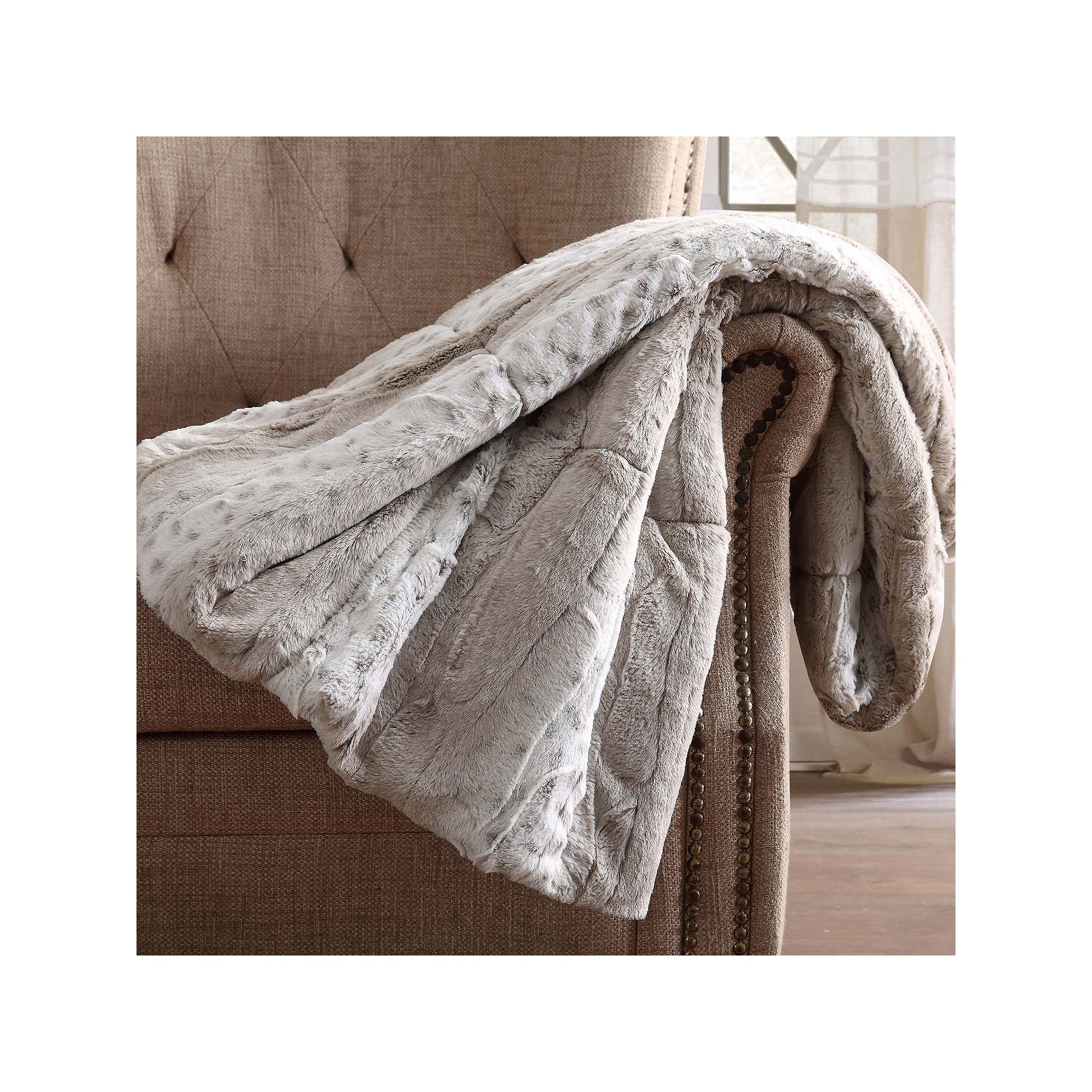 Christian Siriano New York® Faux Fur Snow Leopard Gift Boxed Throw, Neutra