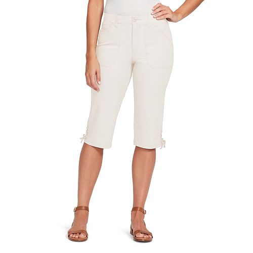 Petite Gloria Vanderbilt Luna Ribbed Waist Skimmer Capris