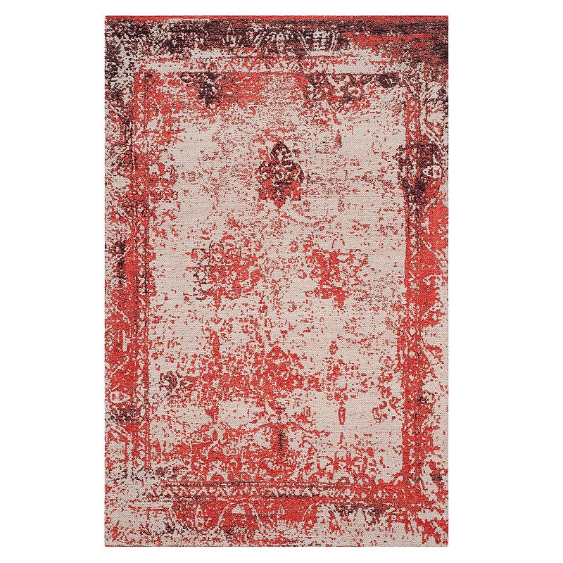 Safavieh Classic Vintage Emily Rug, Red, 5X8 Ft