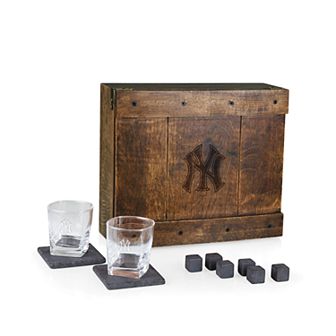 MLB New York Yankees Whiskey Box Gift Set