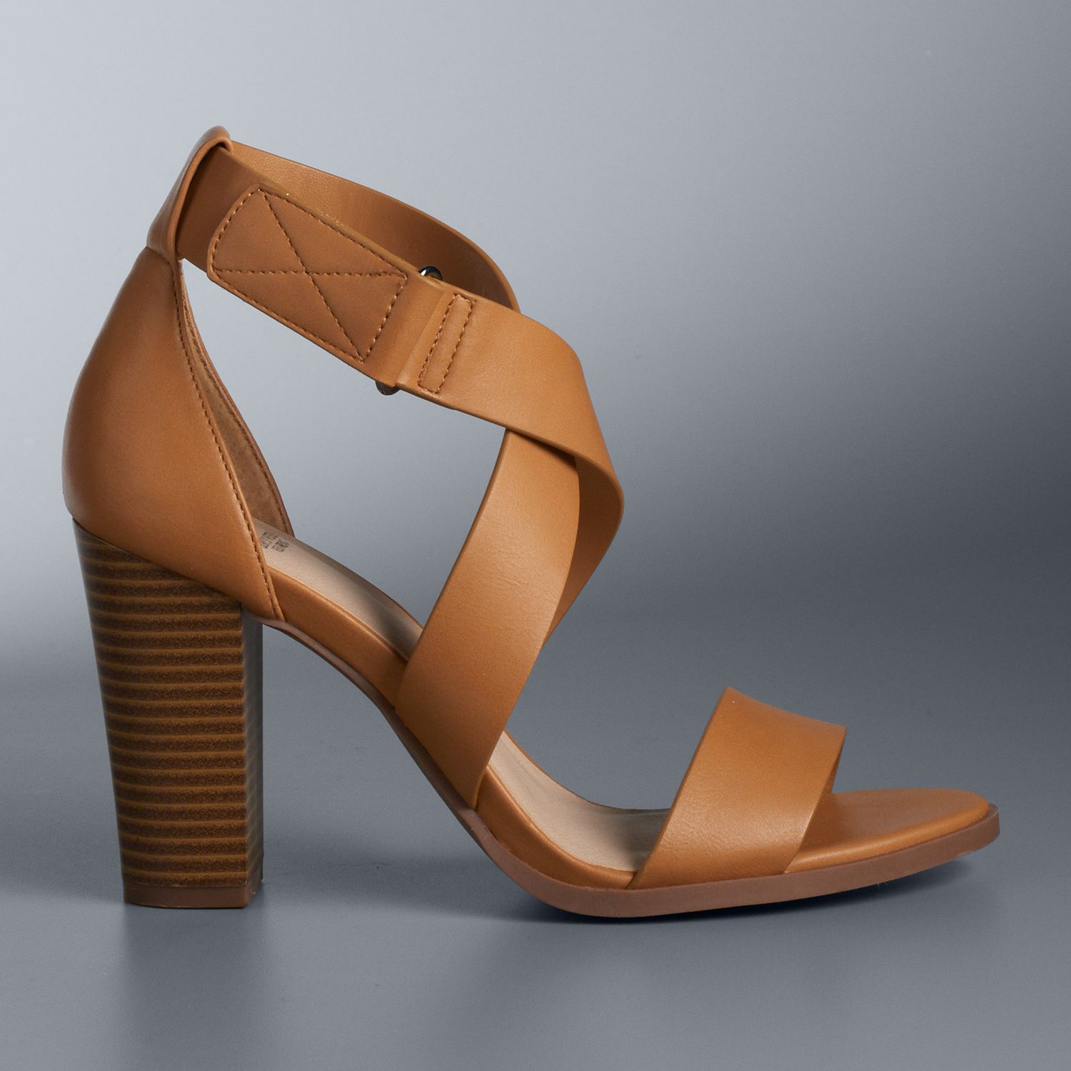 simply vera wang heels