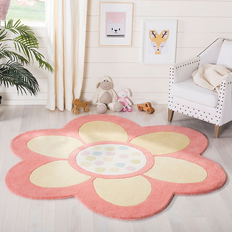 Safavieh Martha Stewart Jodie Egg Yolk Rug, Yellow, 5.5Ft Sq