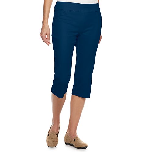 Petite Croft & Barrow® Effortless Stretch Pull-On Capri Pants