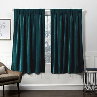 Town and Country Velvet Heavyweight 2 Window Curtain Panels