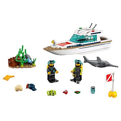 LEGO City Diving Yacht 60221