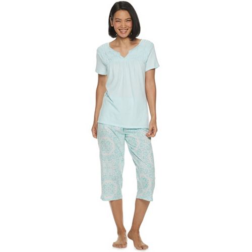 Women's Croft & Barrow® Smocked Sleep Tee & Pajama Capri Set