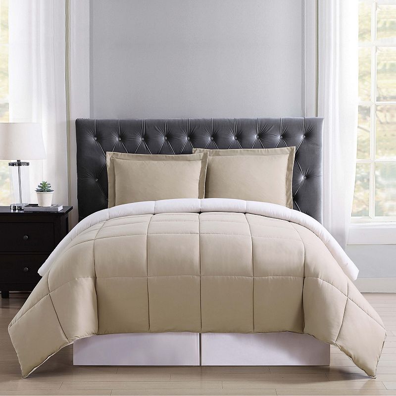Truly Soft Everyday Reversible Comforter Set, Beig/Green, Full/Queen