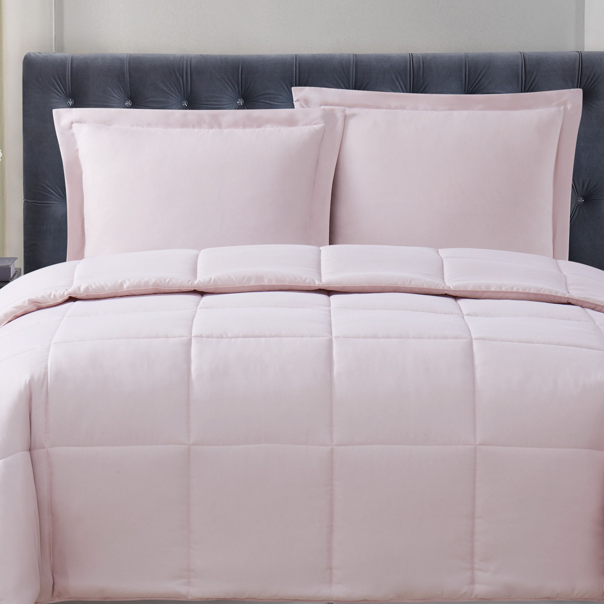 Truly Soft Everyday Reversible Comforter Set, Pink