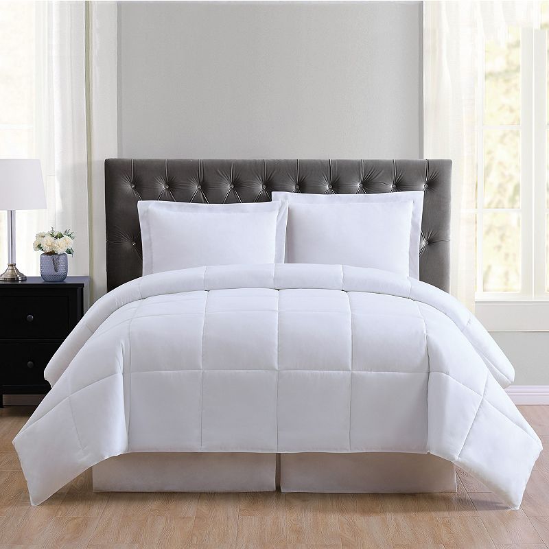 Truly Soft Everyday Reversible Comforter Set, White, King