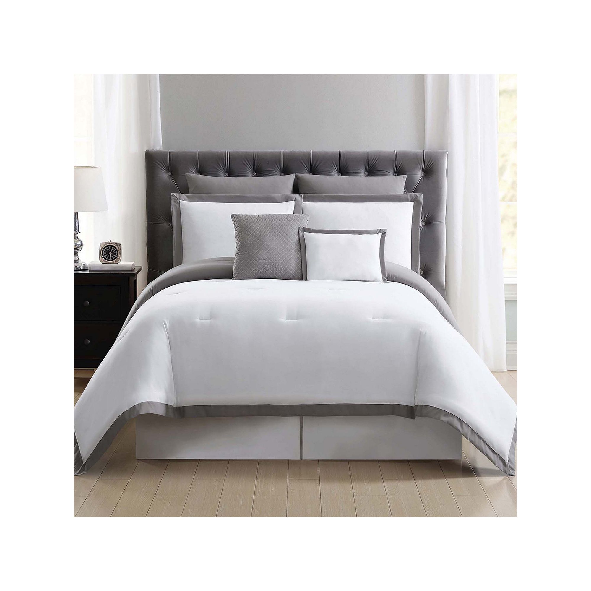 Truly Soft Everyday Hotel Border Comforter Set, White Gray