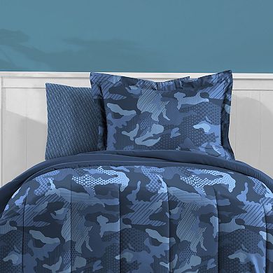 Dream Factory Geo Camo Bed Set