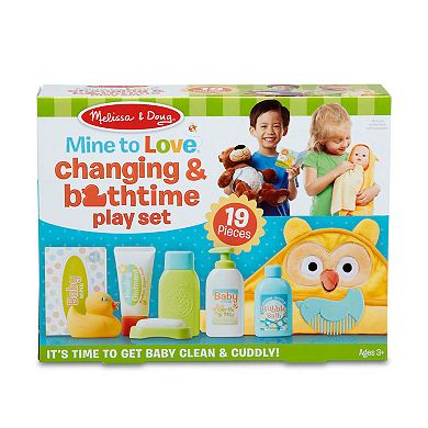 Melissa & Doug Mine to Love 19-Piece Changing & Bathtime Play Set for Dolls