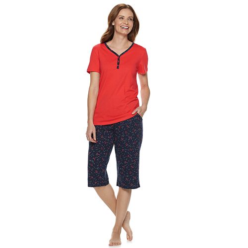 Petite Croft & Barrow® Sleep Henley & Capri Pajama Set