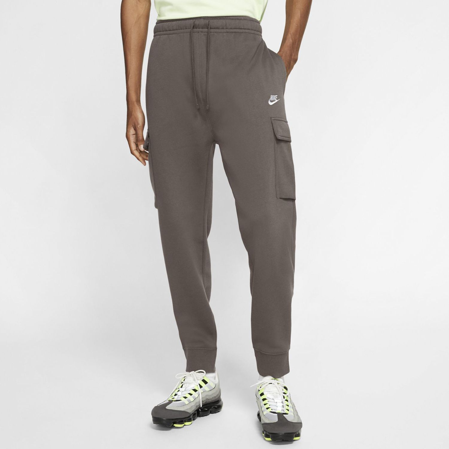 nike cargo fleece pants