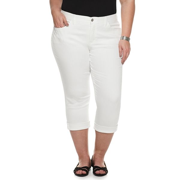 White Mark Women's Plus Size Capri Jeans