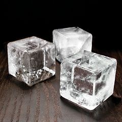 Tovolo King Cube Clear Ice System - Set of 4