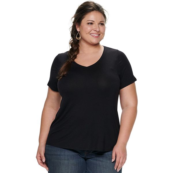 Plus Size EVRI™ V-Neck Tee