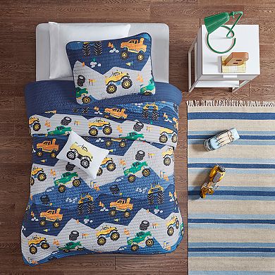 Intelligent Design Gavin Reversible Quilt Set with Shams and Decorative Pillows