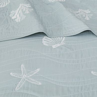 Harbor House Coastal Cotton Quilt Set with Shams and Throw Pillow