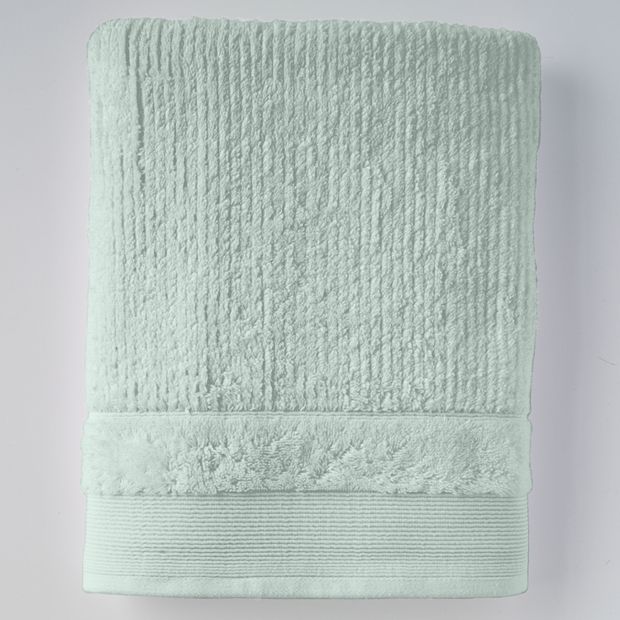 Apt. 9® Highly Absorbent Solid Bath Towel